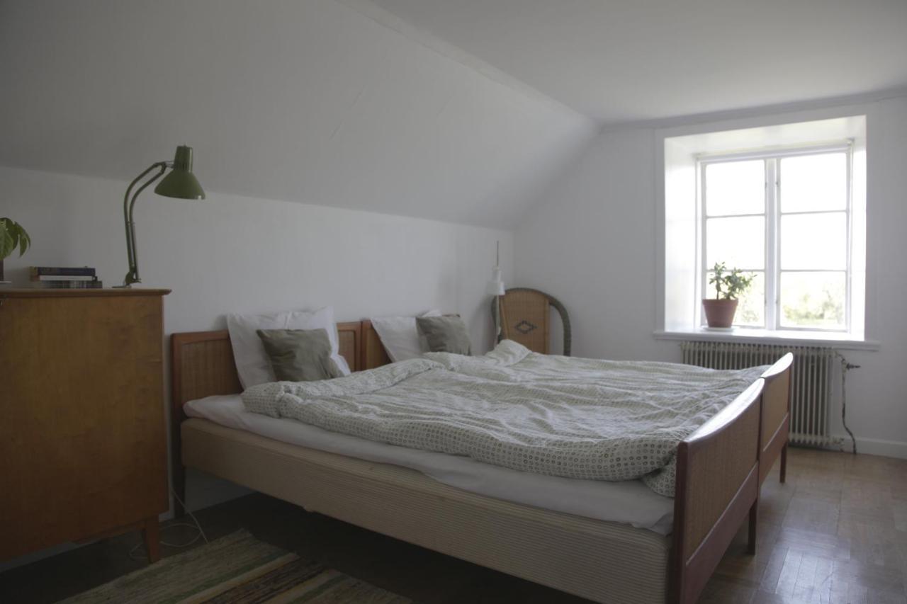 Stora Mellings Gard Bed & Breakfast Klintehamn Exterior photo