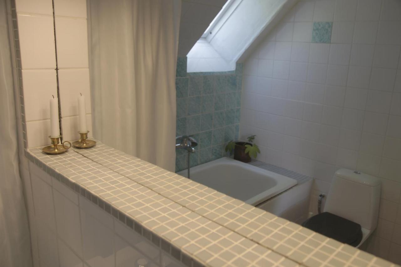 Stora Mellings Gard Bed & Breakfast Klintehamn Exterior photo
